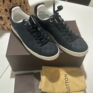 Louis Vuitton Front Row Men Sneakers Size 11